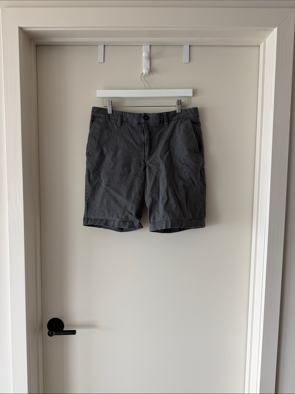 Hawker Rye Men's flat front shorts